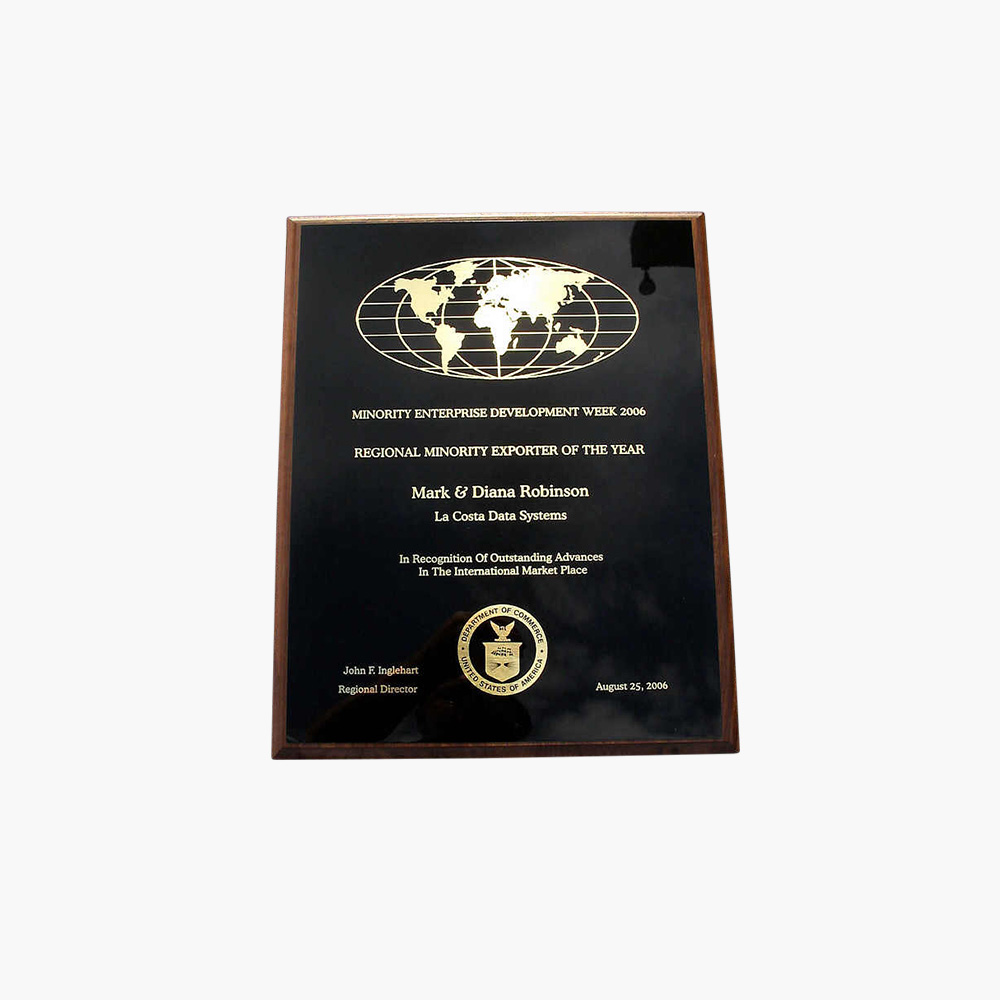 Glass Mirror Wall Plaque with Plate Crystal Images, Inc.